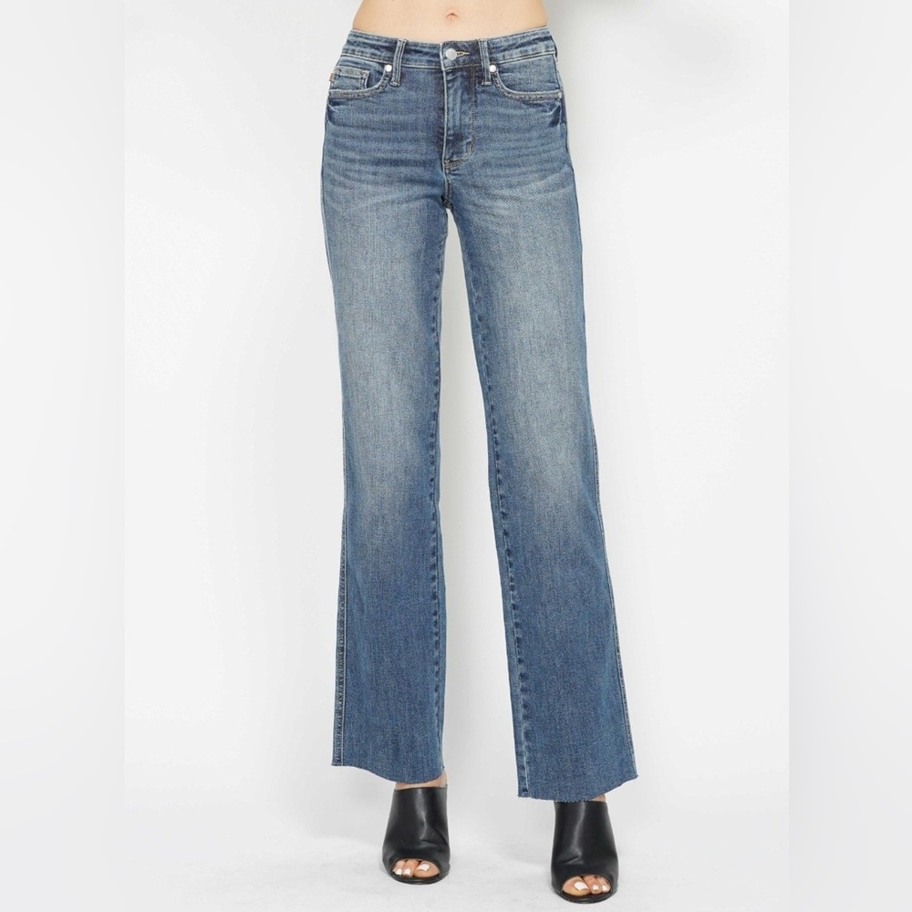 NWT Judy Blue PLUS + REG Size Raw Hem Tummy Control Straight Leg Jeans